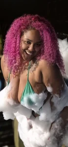 Just_Gissellex sexy dance with a bubble bath in the jacuzzi Immagine  6