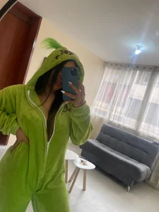 SaraCrow grinch صورة واحدة|SaraCrow grinch صورتان|SaraCrow grinch  6 صور|SaraCrow grinch  6 صورة