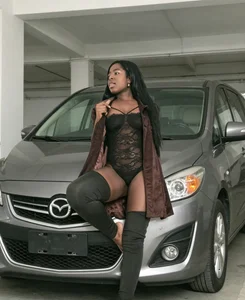 MariaPaulaBelenn Beautiful Latina girl with a rich, chocolatey complexion. รูป 
