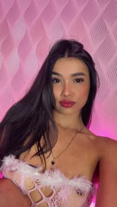 Bella_Smithe 🫰🏽 Casual💕 Pic 4