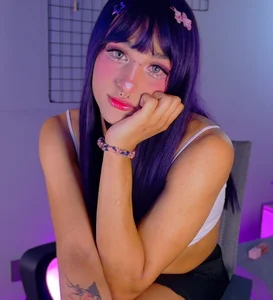 Mikavelvet08 💜 Gambar