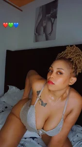 Sexy_Shanty Public Pic 2