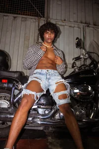 Lucas_eevans ⭐Post-apocalyptic biker⭐  5টি ছবি