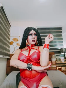 DominateMistressTania YOUR SEXY HOT💥💥💥GODDDESS slika