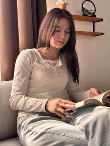 Public 2 de Astraill Foto 3