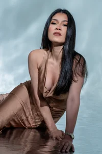 Julieta_Cortes__ Golden Julieta зображення 3