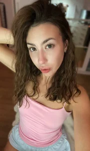 KeilaJeschon Loves me better than u 🥰💋 Pic 5