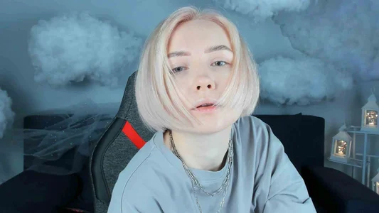 ReiYosimotoのtomboyの 3枚の写真