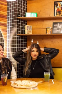 mwah de helengilmor  3 photos