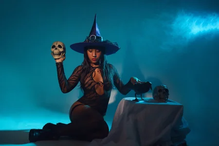 naomi_kyse Pleasure spell Immagine  4