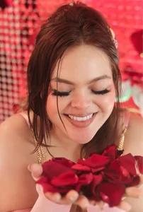 Dakota-Bruce Happy valentines day! Pic 6