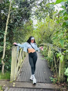victoria_rosee1 Vicky Out and About 🌎 Billede 3