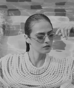 SofiaReyes1: Classic ( фото)