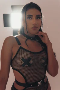 CharlotteCox_ Charlotte's Beauty Immagine  5