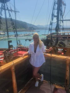 KandyHellenx Public Pic 2