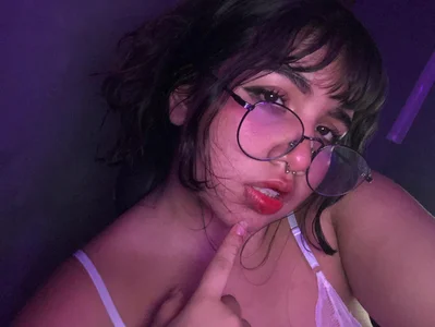 Zara_Snow kullanıcısının I know you've seen many, but none like me... come closer and let yourself be loved, because with me albümü -  4 fotoğraf