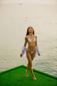 honey_yani beach 🏖 Immagine 