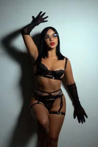 CamilleLynn Muse🖤 Pic 2