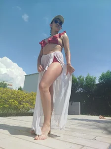Abigail218 pool day slika 4