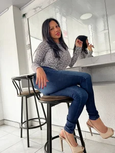 Grace_Velvet Public Pic 2