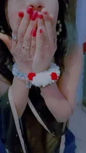 Horny_IshikaCute girl 😻 Bild