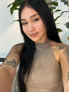 Ivy_Ruby_ Public Gambar 5