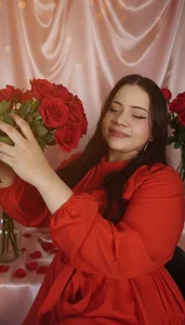 Between Petals and Looks de scarlettt_ss Foto 6