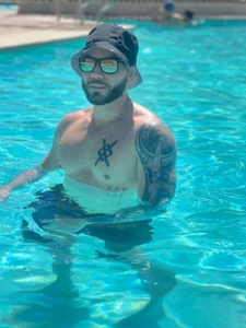 Pool day od Isaac_Carter  2 snímek