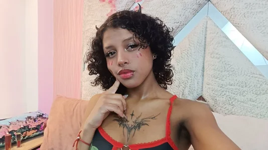 Lunakellerr Public Pic 3