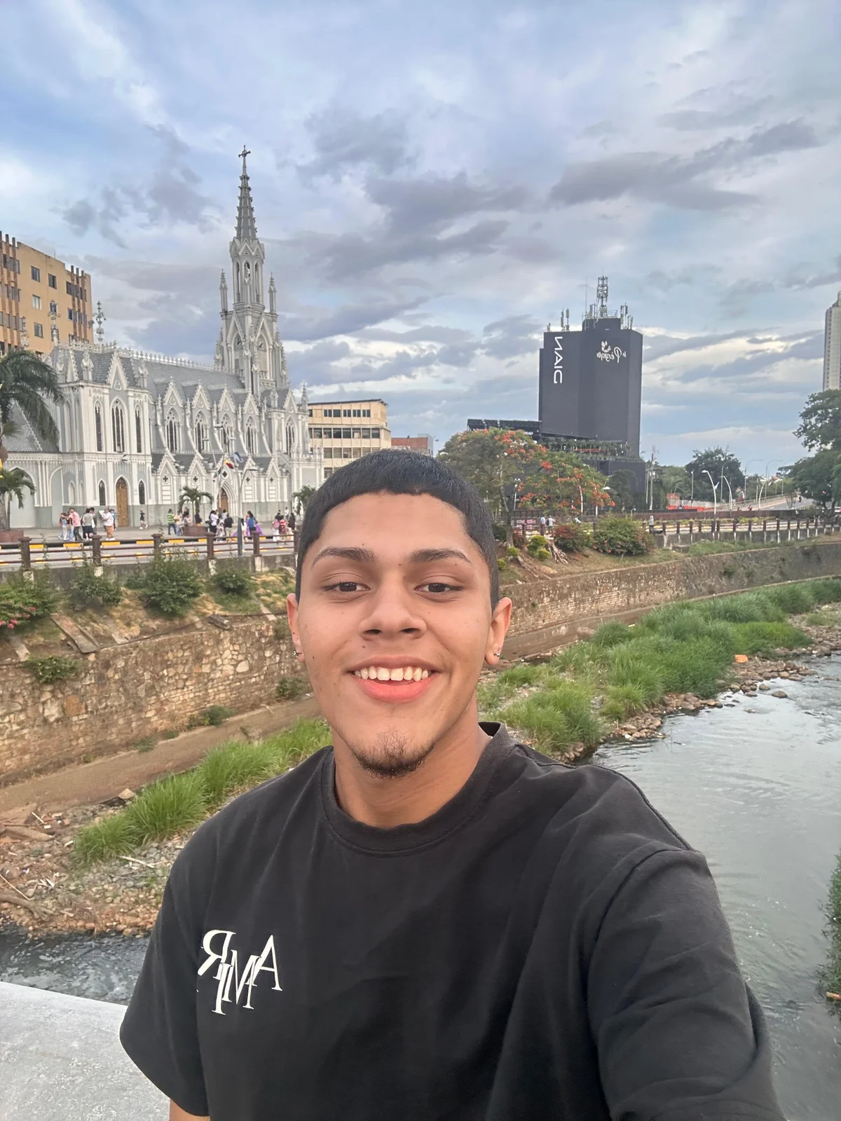 EthanCarter__ Trendaava kuva 2001