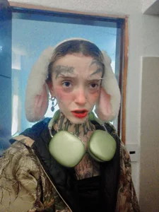 barbara_anal_squirt_ C Foto