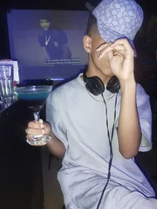 Stephen_Angel Public Kuva 5