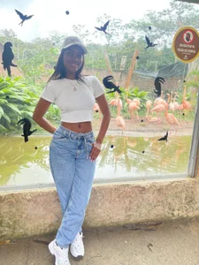 aliyah_decker Public slika 4