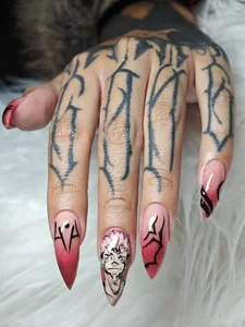 _sakae_の𝕸𝖞 𝕹𝖆𝖎𝖑𝖘の 3枚の写真