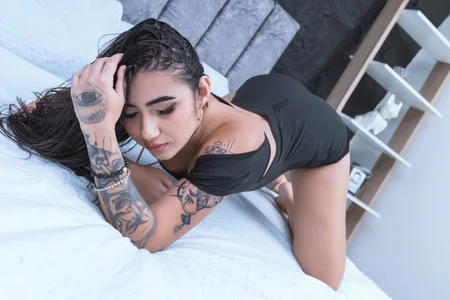 KendallMeyers 🍀🖤Lucky you Find Me🖤🍀 Gambar 3