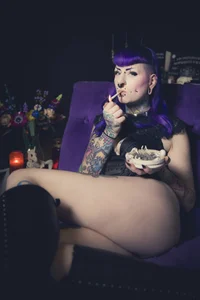 Purple_Coffin666のSmoking with Purple 💜 (Photos by pixtub)の枚の写真