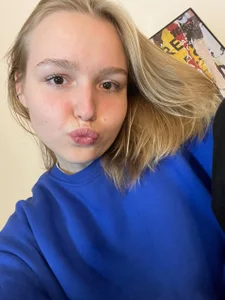 VinnieSerranoのJust me <3の 2枚の写真