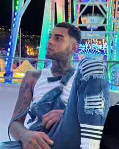 Christopher_kenne Public Pic 4