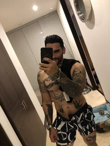 CamiloGray_ Public صورة واحدة|CamiloGray_ Public صورتان|CamiloGray_ Public  8 صور|CamiloGray_ Public  8 صورة