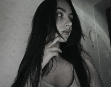 RinaModel Public slika