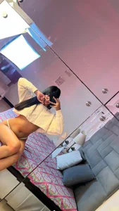IsaSweettの🍒❤️‍🔥の 4枚の写真