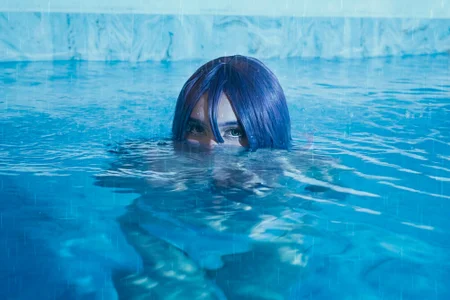 GigiBelli under my pool รูป  8