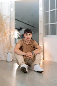 AdrianRinaldi Do you like this new session?💖  3. fénykép