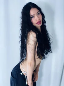 Nanis_James hot girl Pic