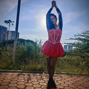 lovely_kitt Red Breeze & Butterfly Kisses 💌💝🥀 Foto 4