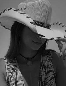 MiaBloom19Public Bild