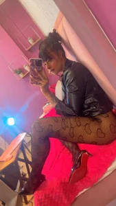 EmmaEbony_ “I'm not a girl… I'm your fantasy 😈” Pic 4