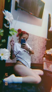 Valeriaa_11's XXX Nude Photo 3