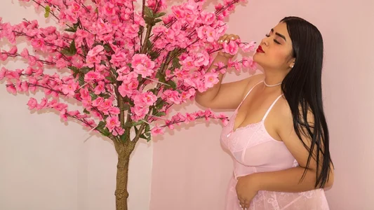 PINK od EmiliBoobss  2 snímek