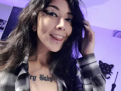 Alice_Phantom_x Public Pic